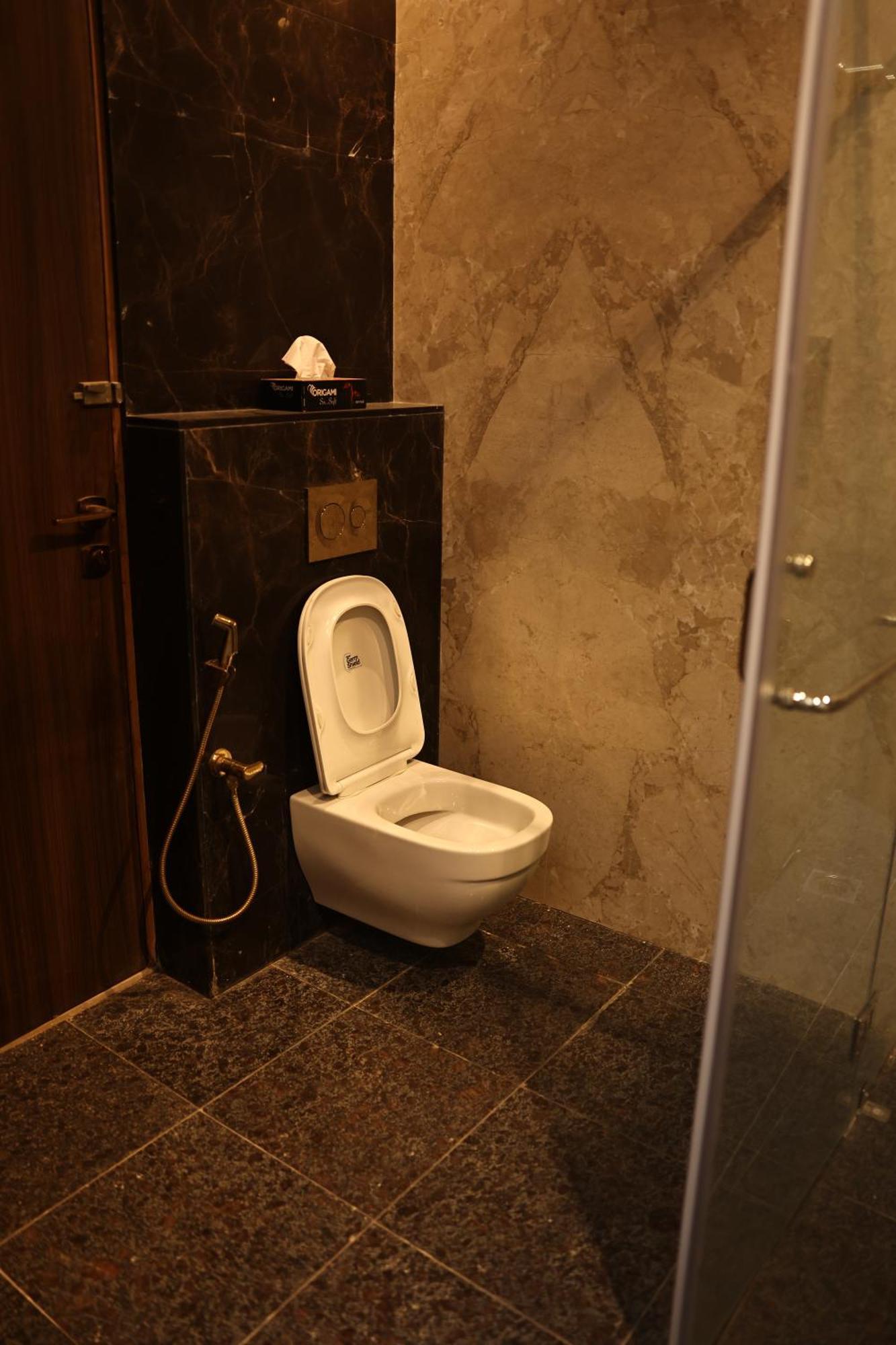 צ'נאי Mstays Ecr By Mirabilis Hotel מראה חיצוני תמונה